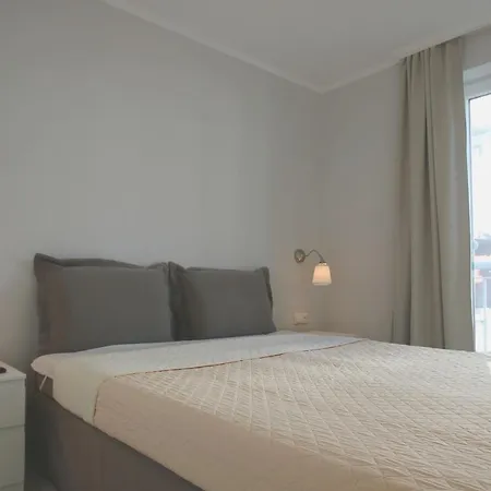 Zentrale Mit Balkon, Gratis Nutzung Vom Ahoi Erlebnisbad Und Sauna In Sellin - Buskam 28 Appartamento